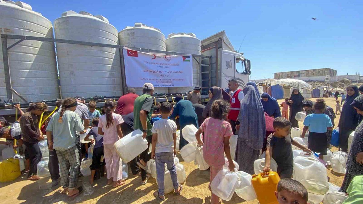 Kızılay'dan Gazze'ye su ve hijyen desteği