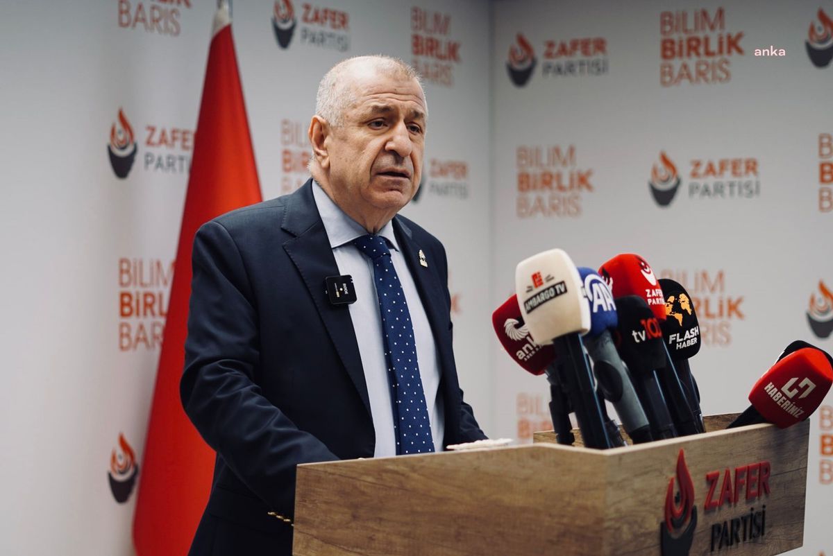 Özdağ'dan Özel'e çağrı: Atatürk'ün çizgisine gelin, bu yasaya 'evet' demeyin