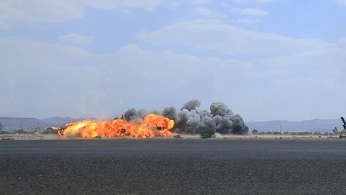 Yemen hükümet güçleri Husi mevzilerine operasyon başlattı