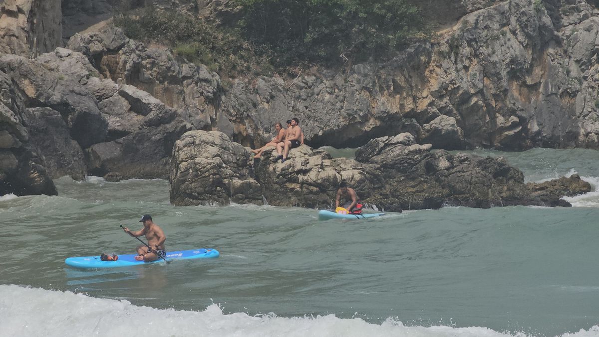 Zonguldak'ta Ani Fırtına: 7 Kişi Zor Anlar Yaşadı