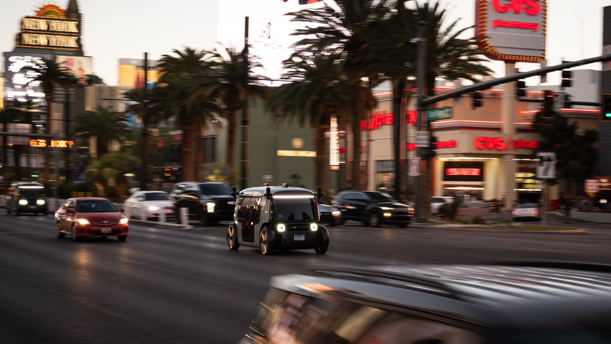 Zoox Robotaksiler Las Vegas ve San Francisco'da Ücretli Hizmete Başlıyor, Uber Otonom Araçlara 10 Milyar Dolar Yatırım Yapıyor