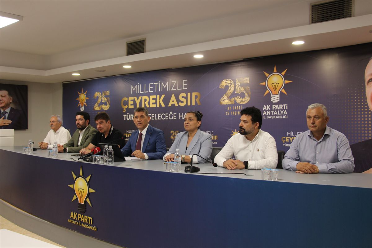 AK Parti 25. Yılını Kutluyor: 'Türkiye Geleceğe Hazır'