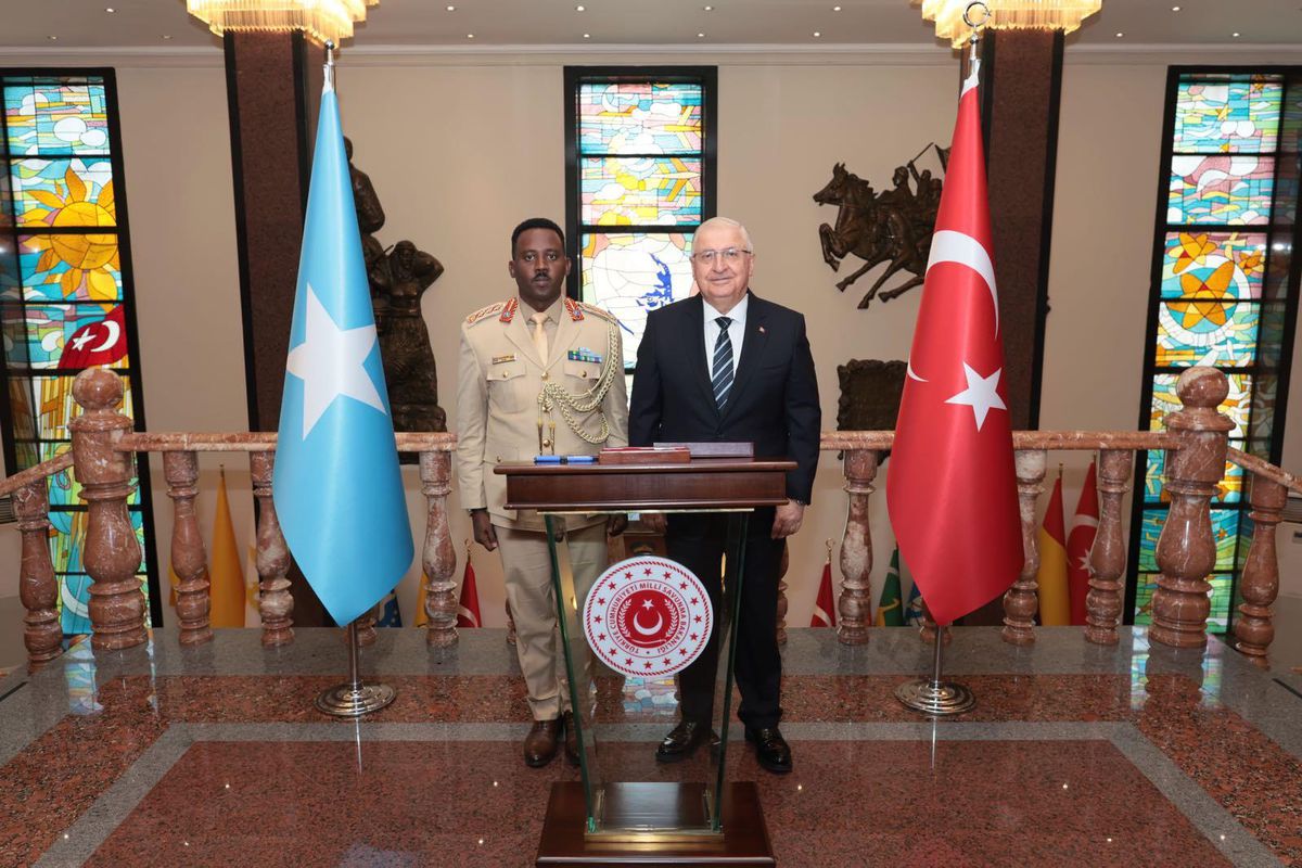 Bakan Güler, Somali Genelkurmay Başkanı'nı Kabul Etti