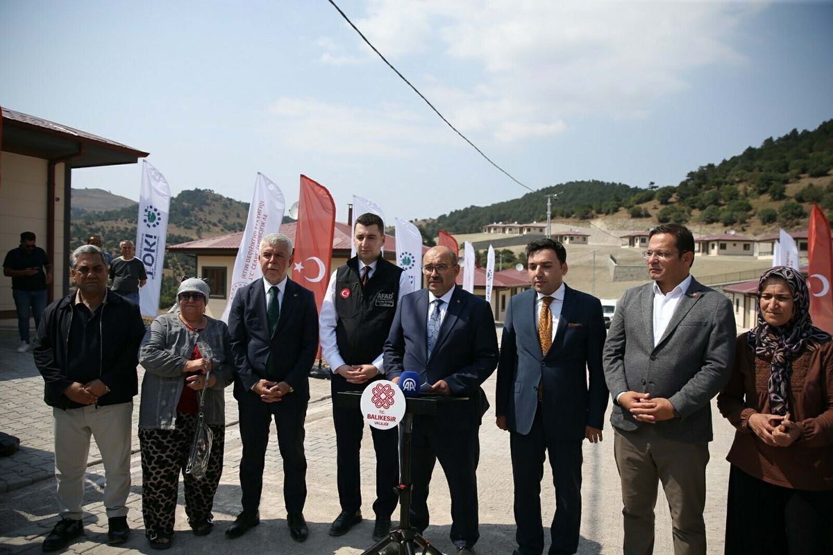 Sındırgı'da Deprem Konutları İçin Kura Çekimi Yapıldı