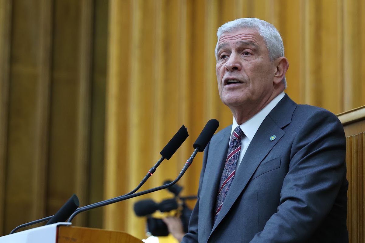 Dervişoğlu: Bu teslimiyet belgesine el kaldıranları tarih ve millet affetmeyecektir
