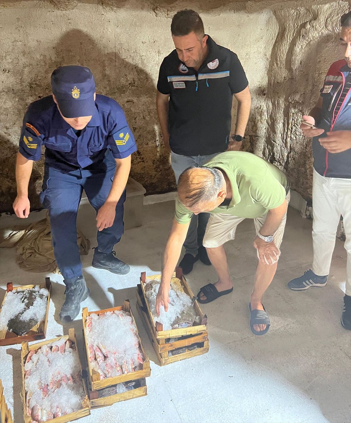 Enez'de Trol Teknelerine Su Ürünleri Denetimi
