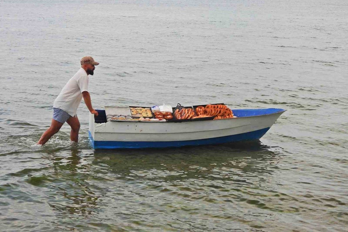Erdek'te Yaz Turizmi Hareketliliği Sürüyor