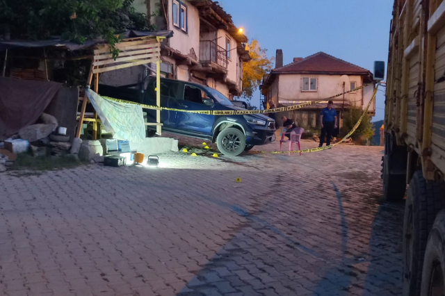 husumet kavgasi kanli bitti 2 20130985 8035 1 m