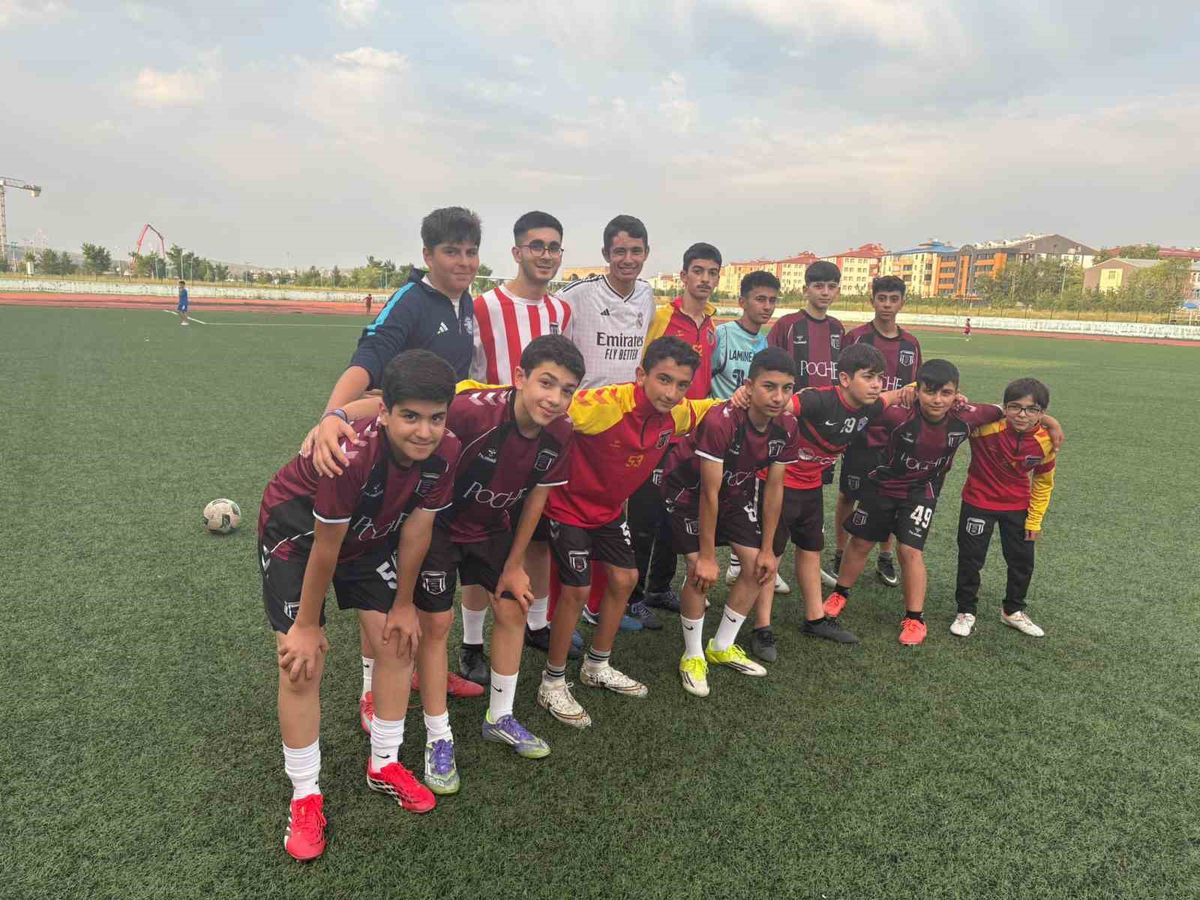 Kars Kalespor'dan TFF'ye Tepki: Vize Bedelleri 3 Kat Arttı