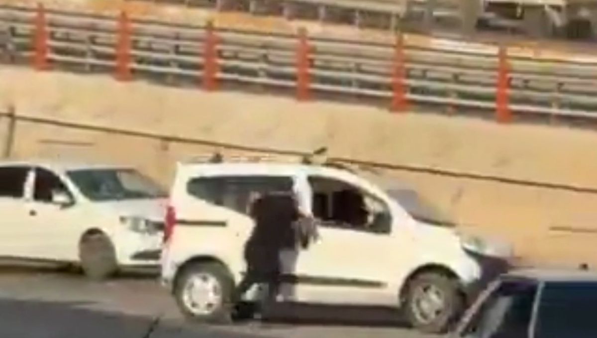 Şanlıurfa'da Kardeş Kavgası Araca Tutunma ile Sonuçlandı