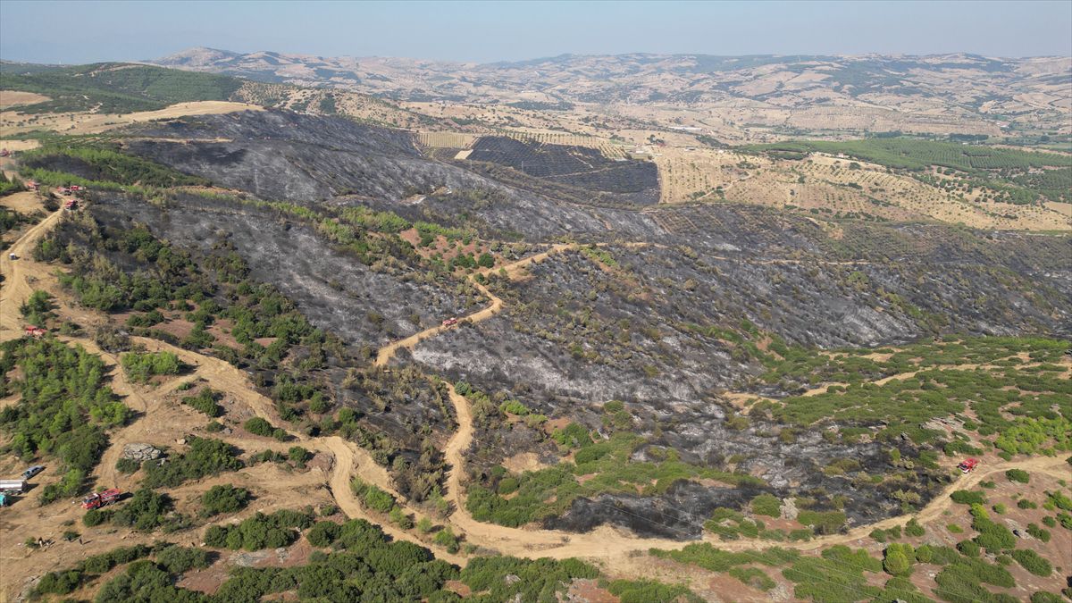 Kula'da yangın sonrası hasar dronla görüntülendi