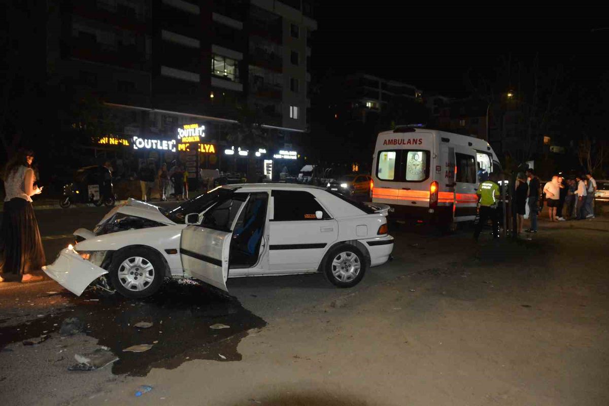 Ünye'de Zincirleme Trafik Kazası: 4 Yaralı