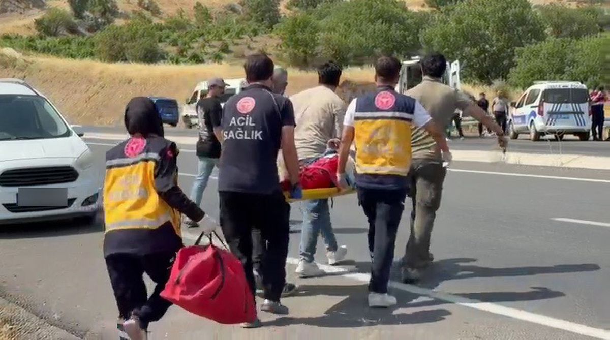Kahta'da polis kovalamacası: 2 şüpheli yakalandı