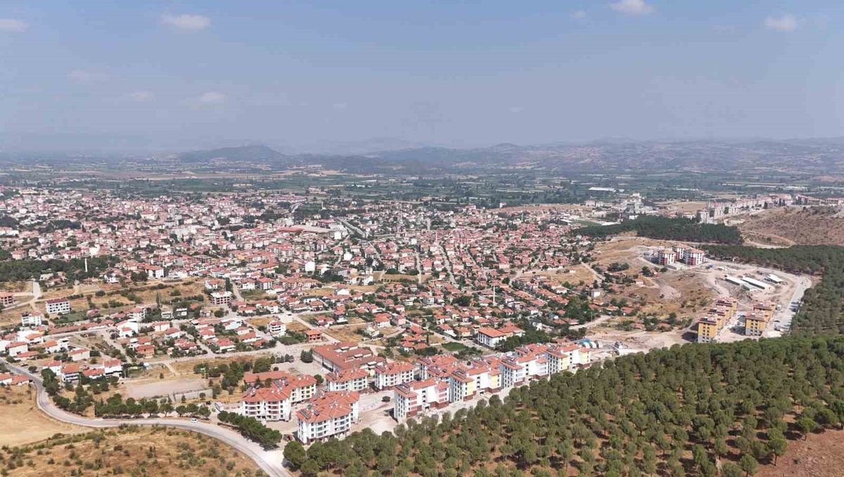 Sındırgı Depreminin Birinci Yılında Yeniden İnşa Çalışmalarında Büyük İlerleme