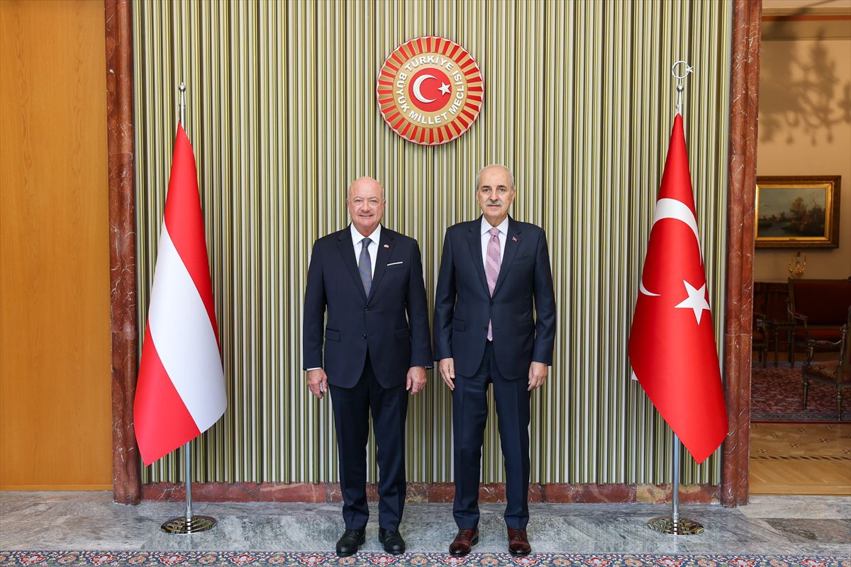 TBMM Başkanı Kurtulmuş, Avusturya Şansölyesi Stocker’ı ağırladı