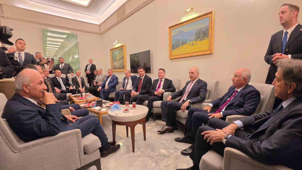TBMM Başkanı Kurtulmuş Kulis Ziyaretinde