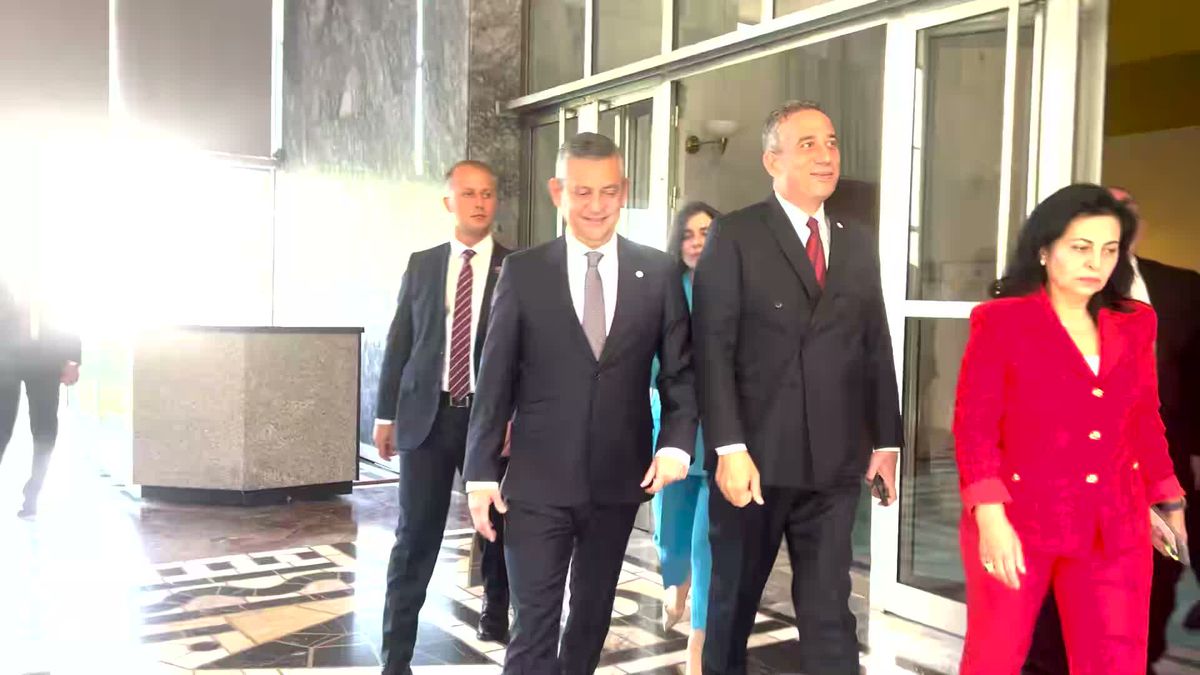 YENİ Parti Grubu Çerçeve Yasa İçin Kapalı Toplantı Yaptı