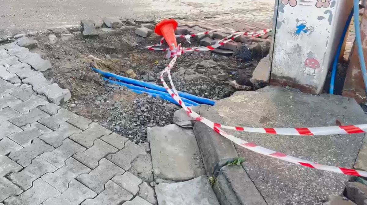 Şavşat'ta Sağanak Yollarda Hasar Oluşturdu
