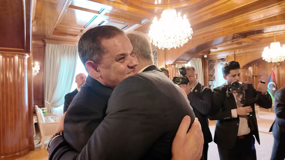 Bakan Fidan, Libya Başbakanı Dibeybe ile Trablus'ta Görüştü
