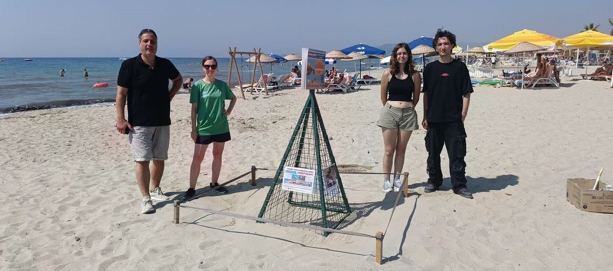 Kuşadası'nda Caretta caretta yuvasındaki 68 yumurta güvenli alana taşındı