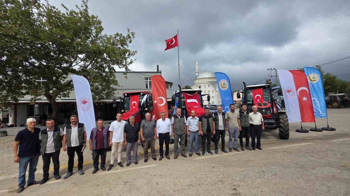 Bandırma'da ORKÖY Traktör Desteği Teslim Töreni