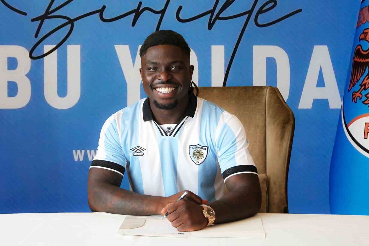 Erzurumspor FK'da Tarihi Transfer: Ebosele İlk İrlandalı Oyuncu Olacak
