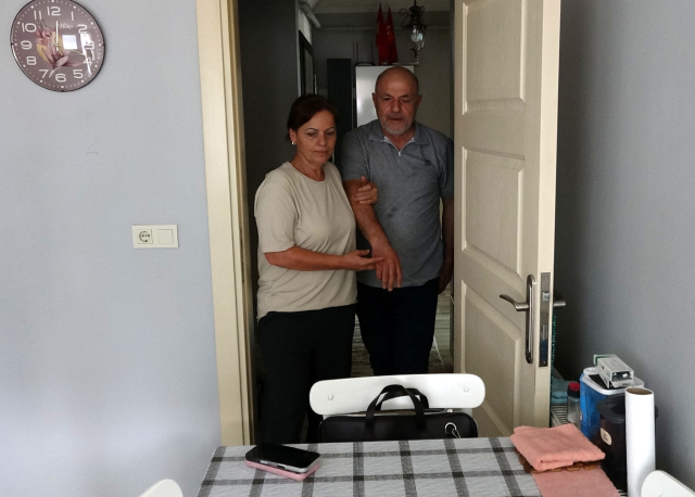 Gözlükten kurtulmak için ameliyat olan adamın gözü alındı 6 gozlukten kurtulmak istedi goz 20135097 1664 1 m