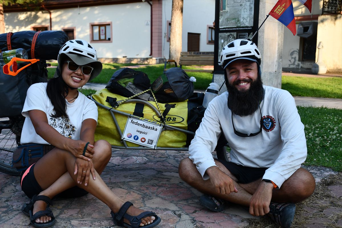 Tandem Bisikletle Roma'dan Moğolistan'a Farkındalık Yolculuğu