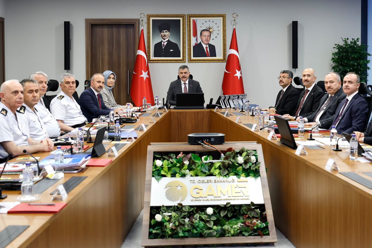 Güvenlik Toplantısı Sonrası Bakan Çiftçi'den 'Terörsüz Türkiye' Mesajı