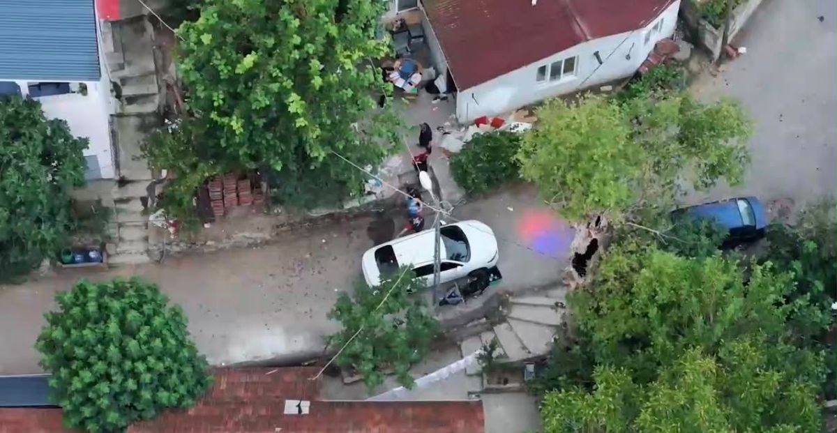 İstanbul'da Uyuşturucu Operasyonu: 16 Gözaltı, Motokurye Şüphelinin Yemek Çantasından Uyuşturucu Çıktı