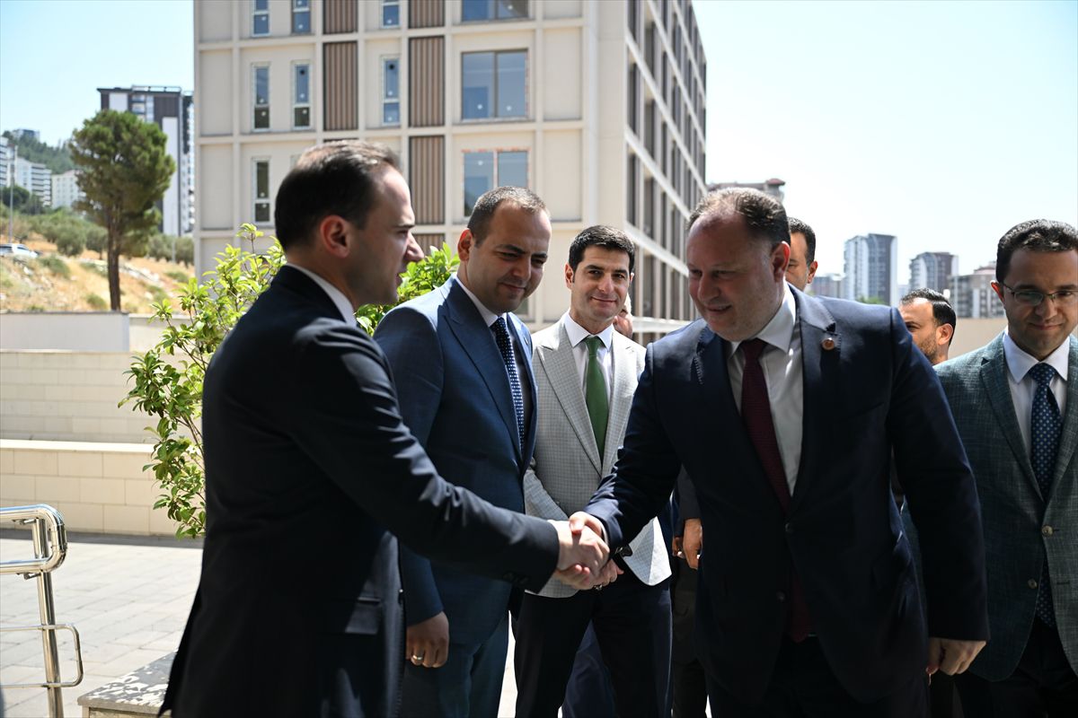 KKTC Meclis Başkanı Öztürkler'den Kahramanmaraş'a Anlamlı Ziyaret