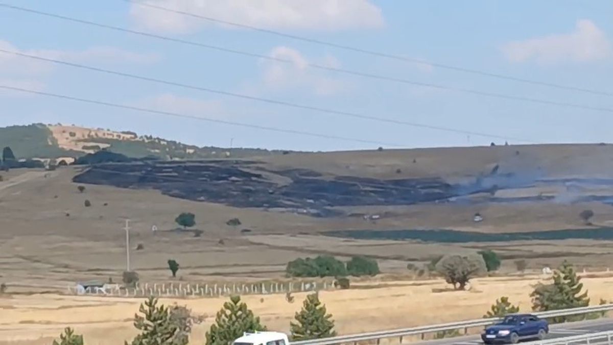 Kütahya'da Otluk Yangını Bekçi Kulübesine Sıçradı