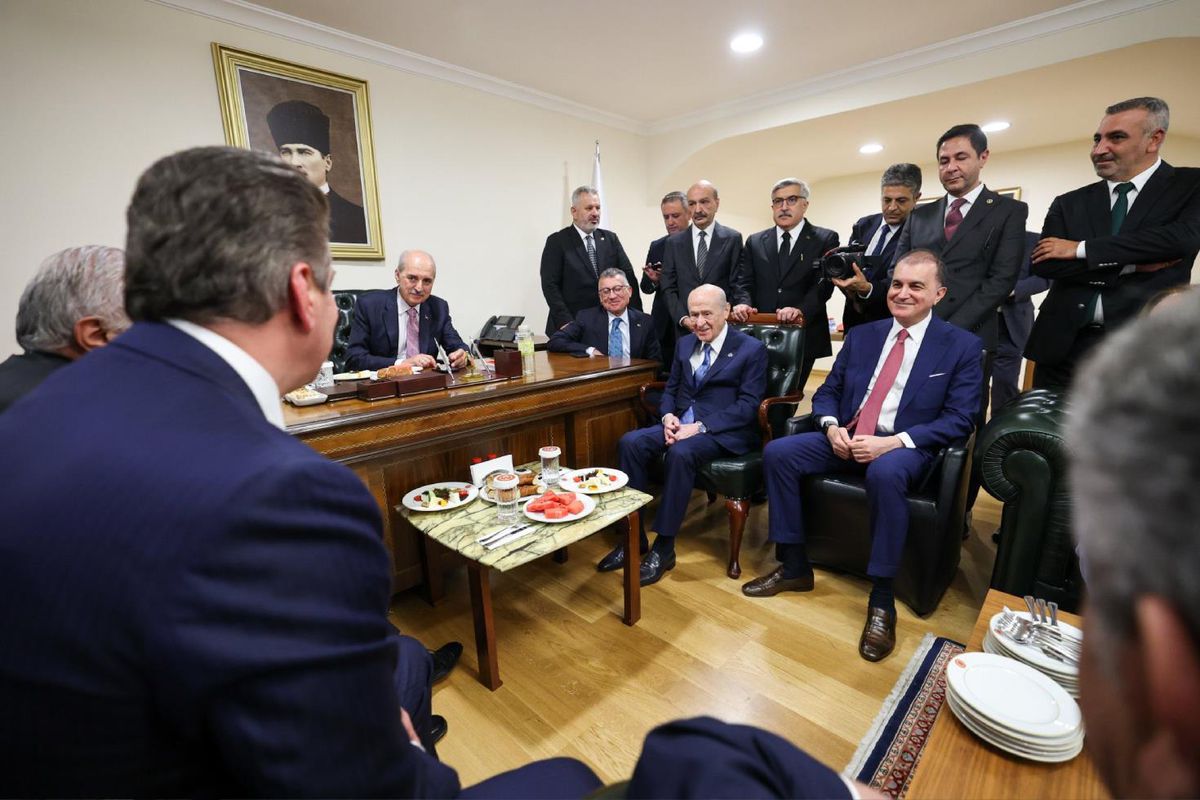 Ömer Çelik'ten 'gün sonu' paylaşımı: İki yıllık emeğin sonucu