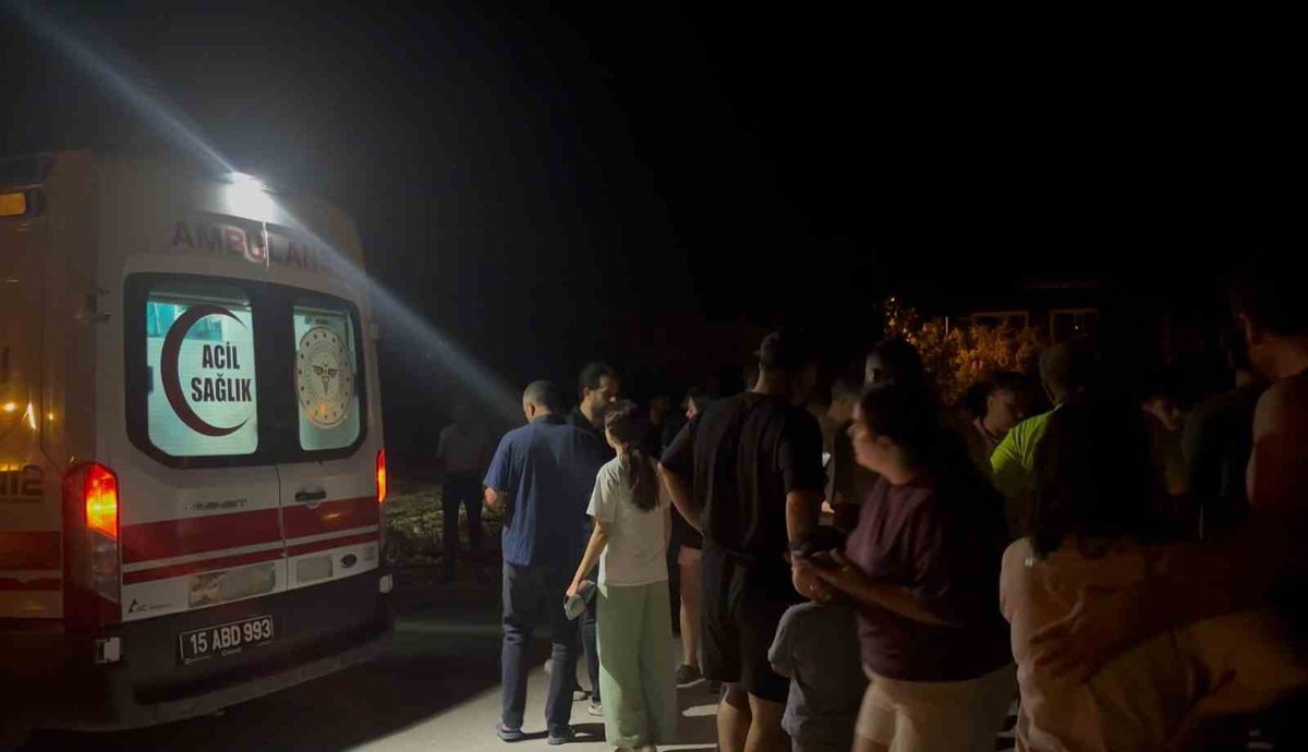 Burdur'da Otomobil ile Bisiklet Çarpıştı: 2 Çocuk Yaralandı