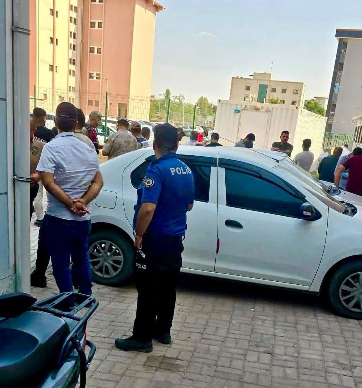 Harran'da Bebek Boğazına Cisim Kaçması Sonucu Hayatını Kaybetti