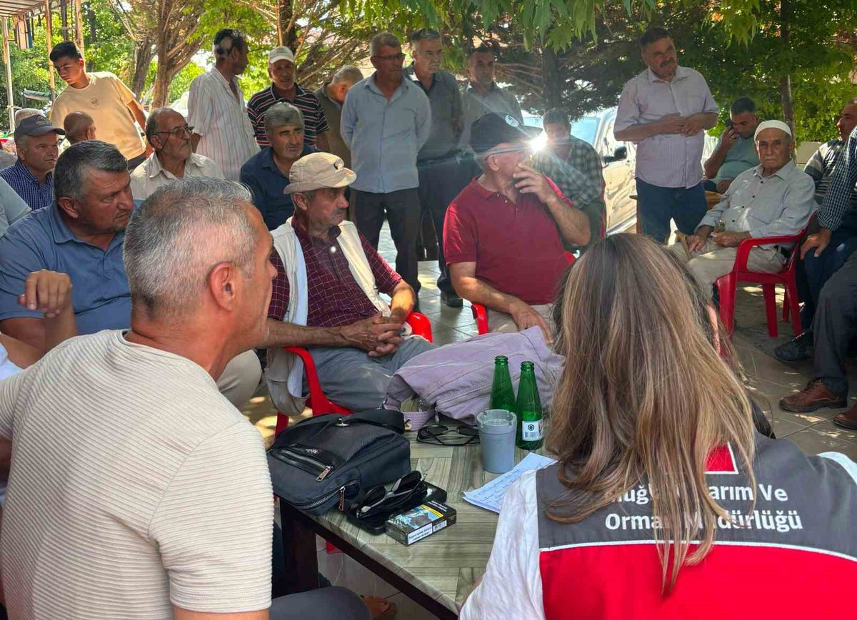 Seydikemer'de Üreticilere Tarımsal Eğitim