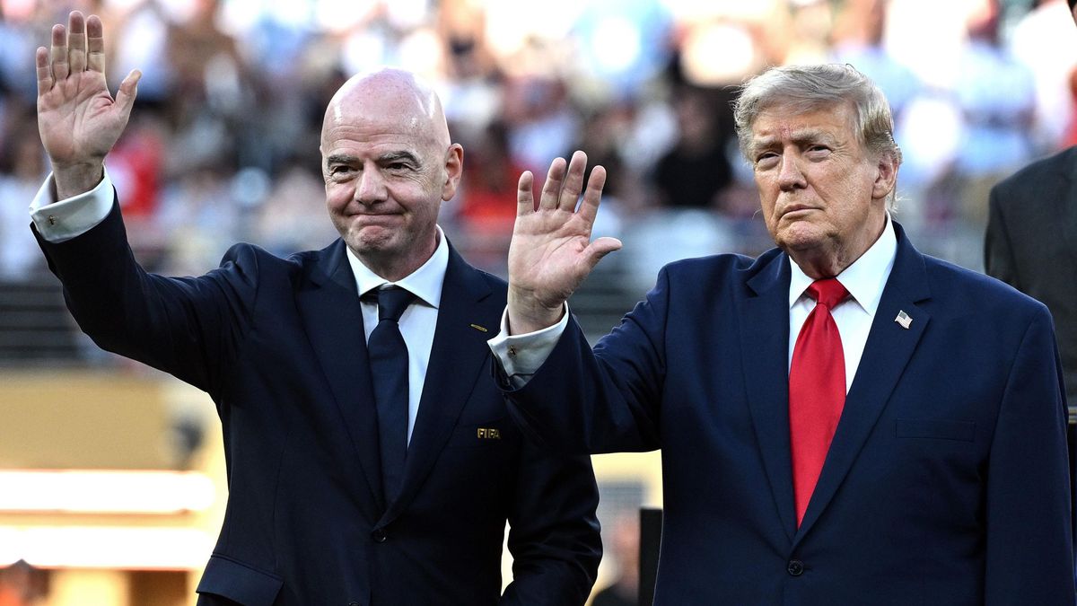 Trump'tan FIFA Başkanı Infantino'ya destek: 'Görevden alınırsa korkunç bir hata olur'