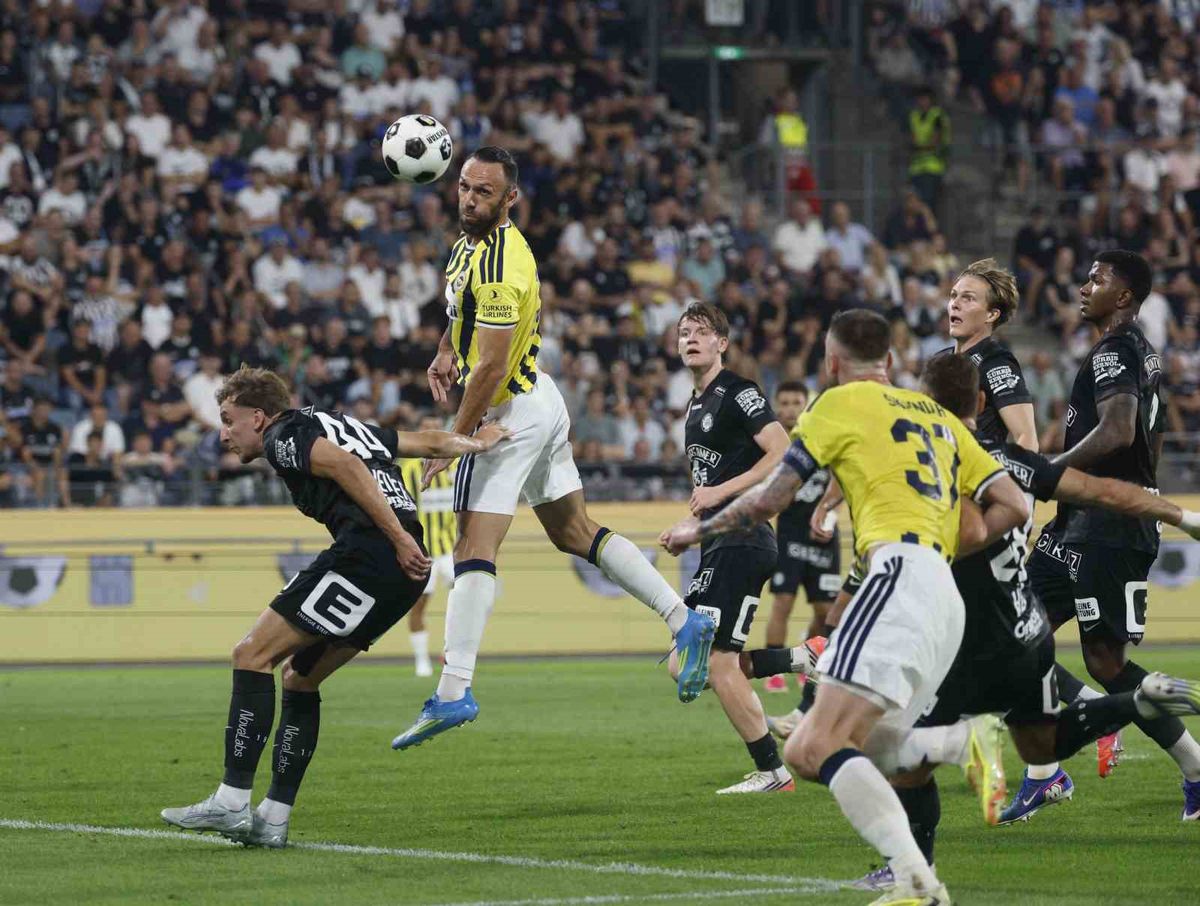 Fenerbahçe, Sturm Graz’ı 1-0 Yenip Play-off’a Yükseldi