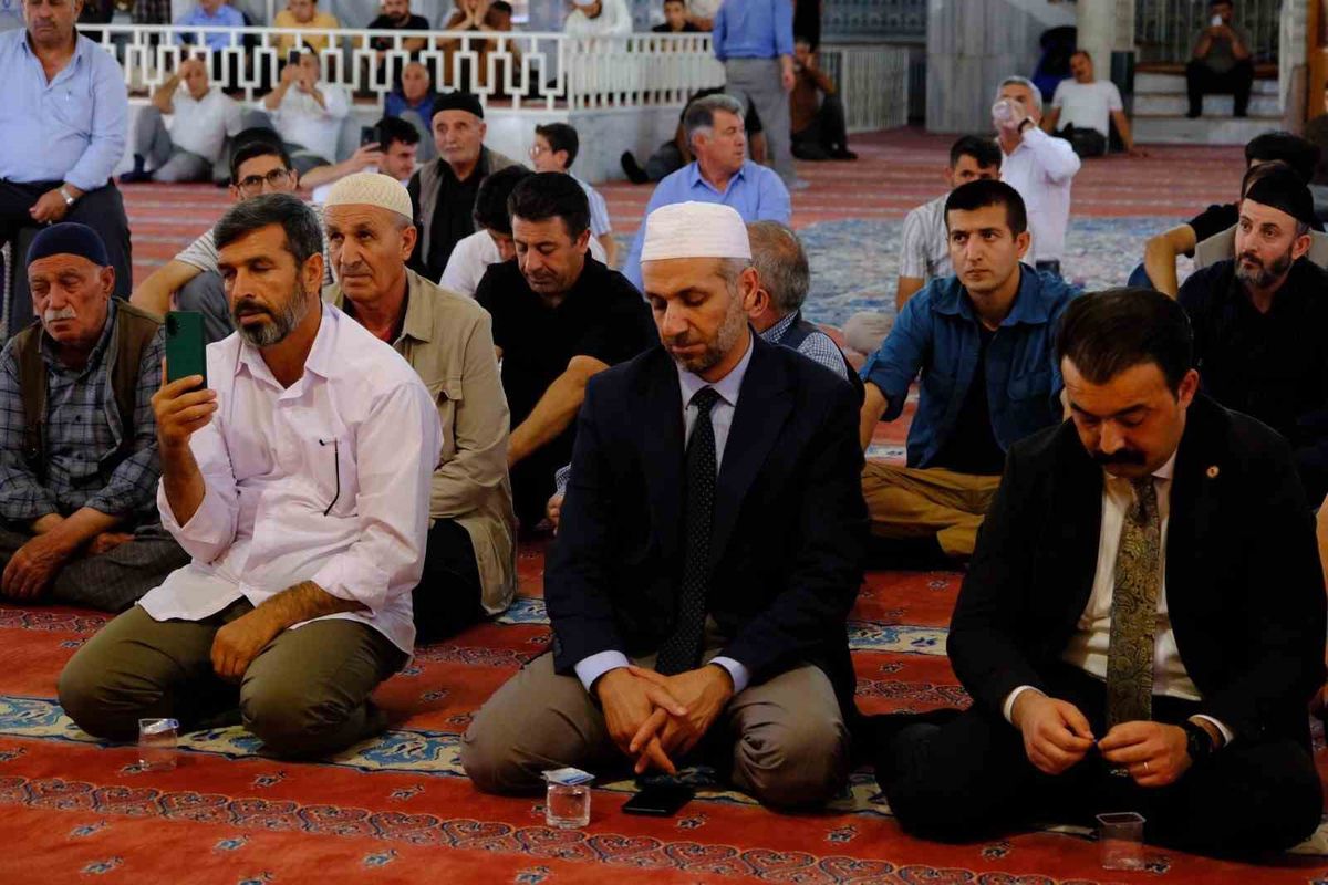 Van'da Ezanı Güzel Okuma Yarışması Bölge Finali