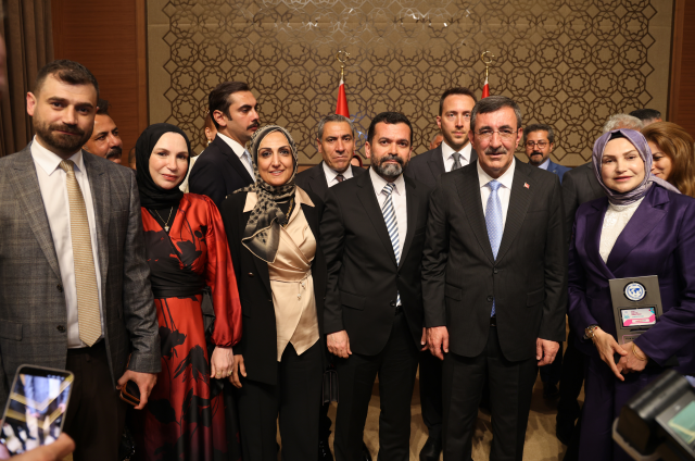 11 anadolu medya odullerine ha 20138068 8300 1 m