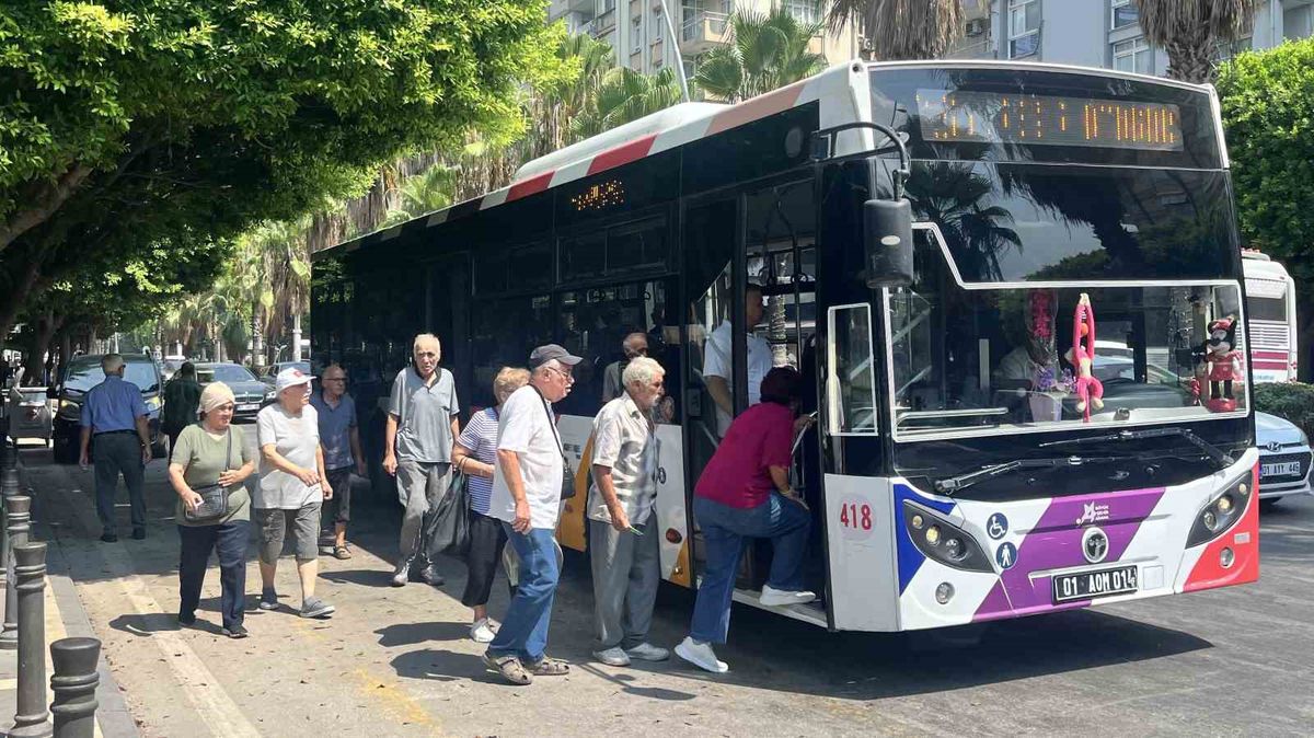 Adana’da Toplu Taşımada Klima İsyanı