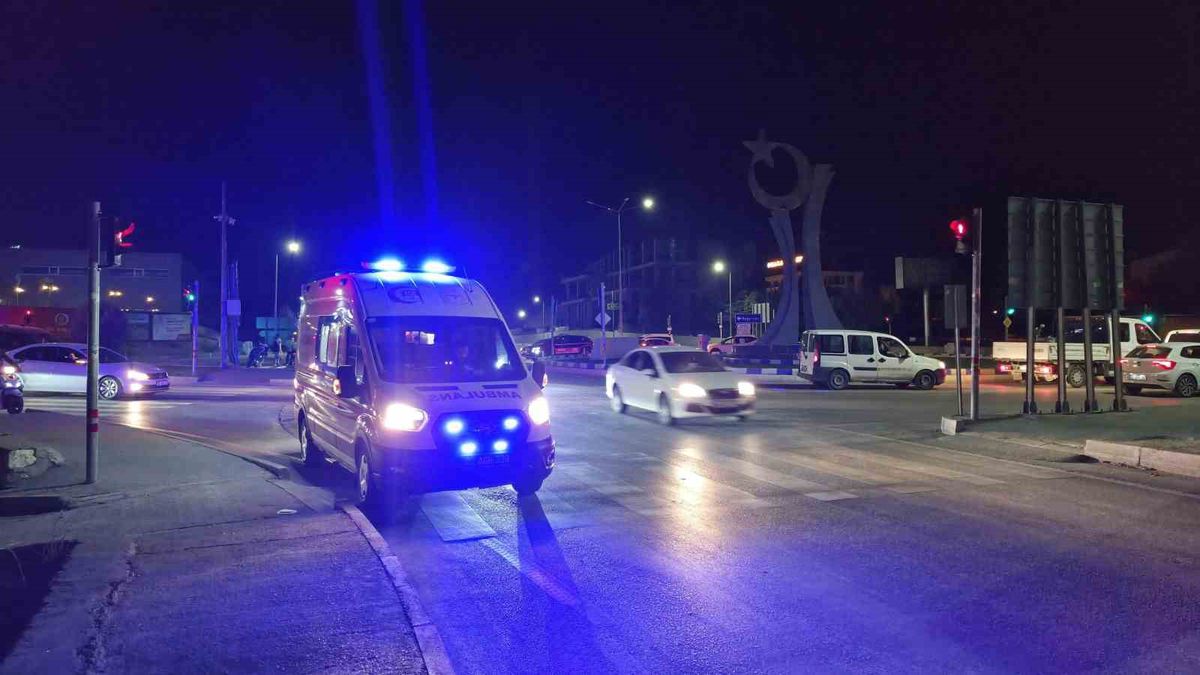 Adıyaman'da Motosiklet Devrildi: 1 Yaralı