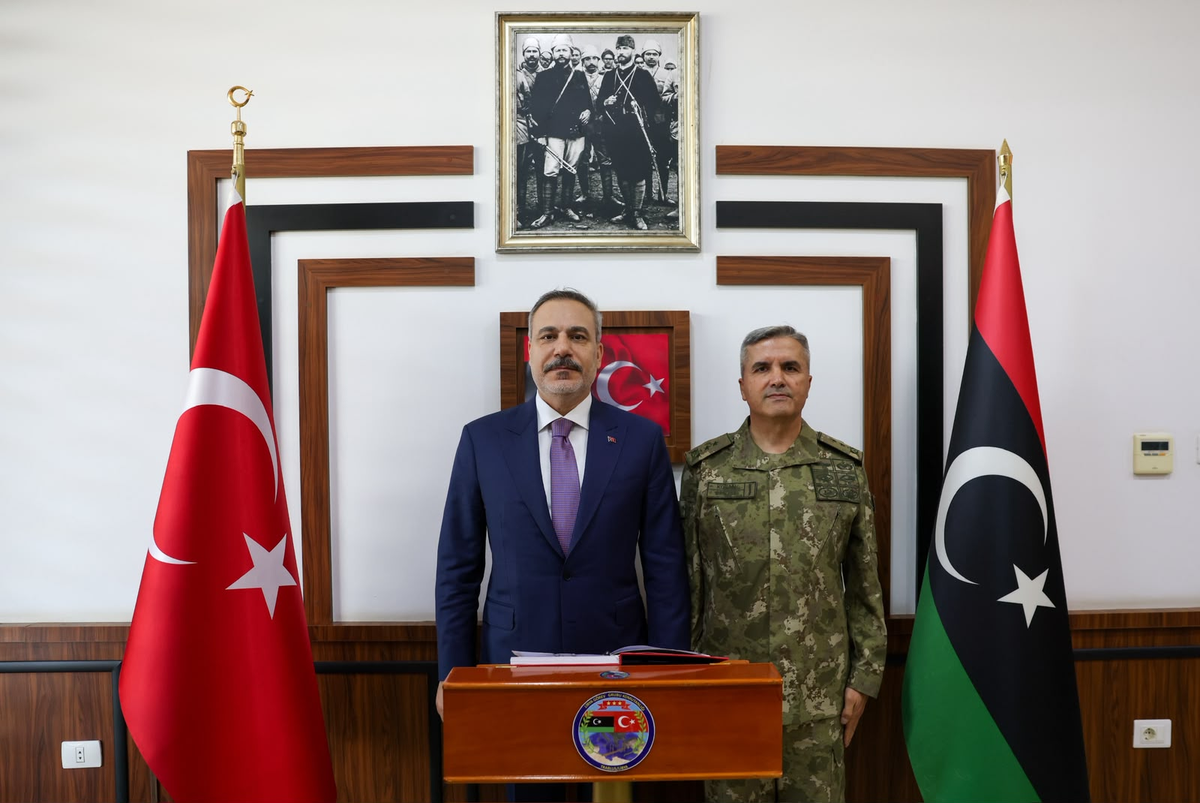 Bakan Fidan, TSK Libya Görev Grup Komutanlığı'nı Ziyaret Etti