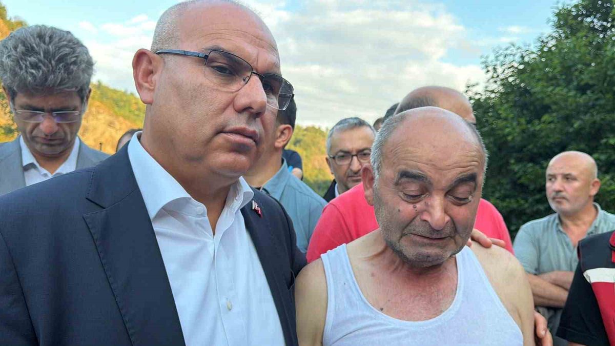 Giresun'da Sel Felaketi: İki Kız Kardeş Hayatını Kaybetti