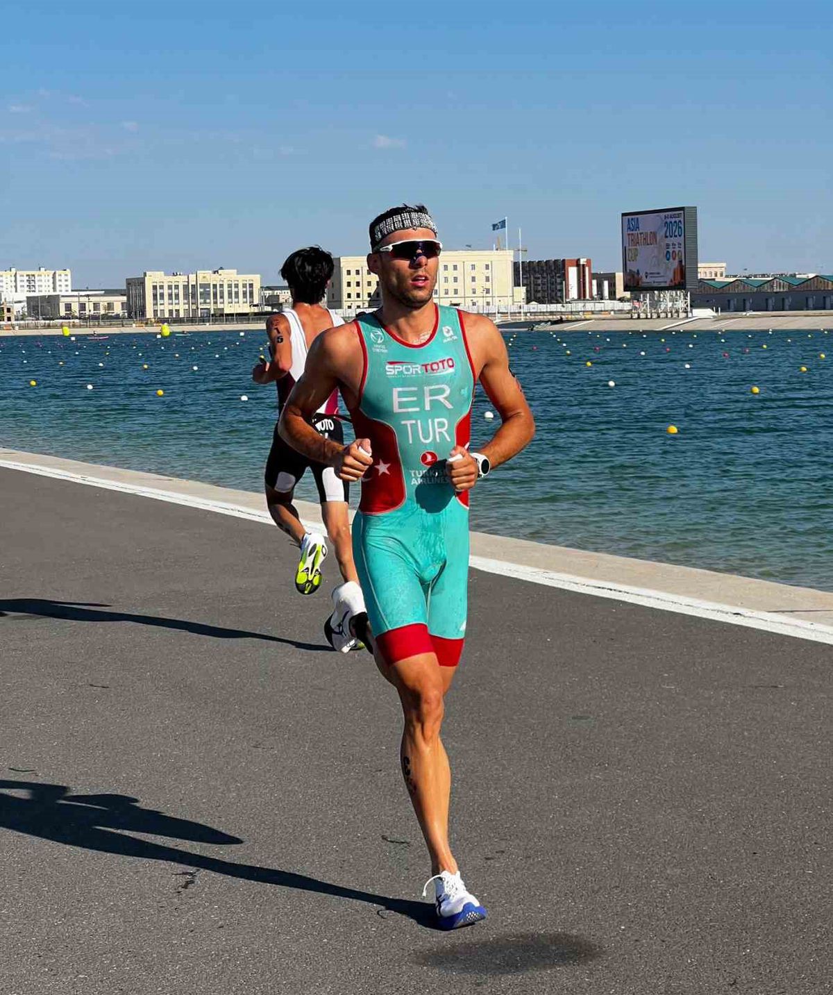 Gültigin Er'den Olimpiyat Yolunda Önemli Adım