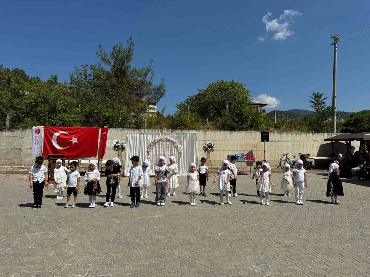 Hanönü’nde Yaz Kur’an Kursu Kapanış Programı