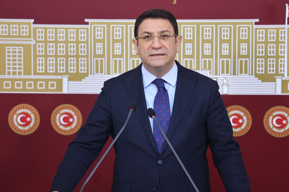 Gençlerin Piramidi: Geçinmek ve İş Bulmak