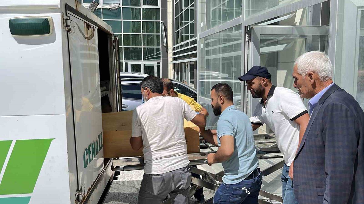 Yozgat’ta Kene Isırması Sonucu KKKA Şüphesiyle Tedavi Gören Kadın Hayatını Kaybetti