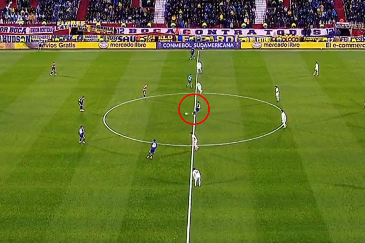 Kimse fark etmedi! Boca Juniors-Recoleta maçında inanılmaz hata