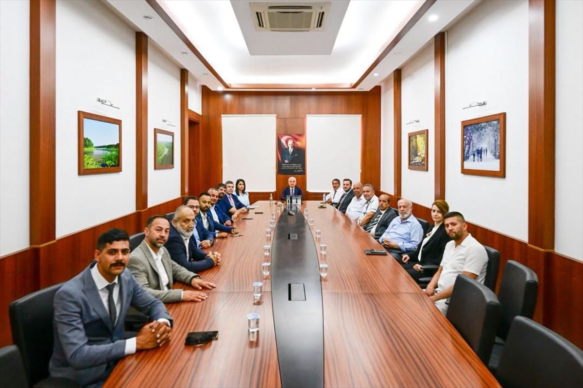 Kırklareli Valisi Roman Dernekleriyle Buluştu